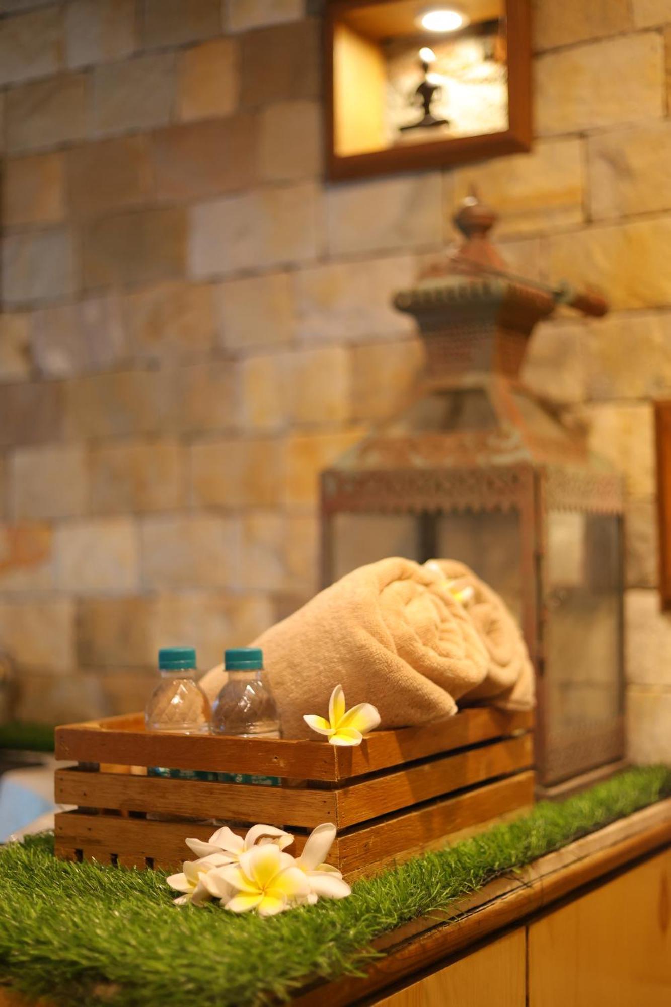 Hotel Natraj Rishīkesh Dış mekan fotoğraf